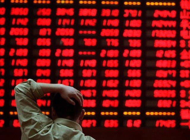 Thị trường ngày 6/3 ngập trong sắc đỏ.