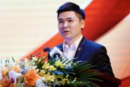 Con trai bầu Hiển nói gì khi ra ứng cử đại biểu HĐND TP Hà Nội?