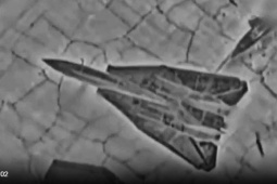 Thực hư cáo buộc Mỹ tốn tiền ném bom máy bay giả của Iran