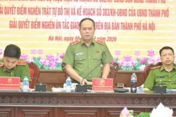 Giám đốc Công an Hà Nội ra 'tối hậu thư' với nạn lấn chiếm vỉa hè