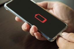 Google bêu tên ứng dụng ngốn pin trên Play Store