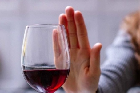 3 dấu hiệu cảnh báo cơ thể gặp nguy hiểm sau khi uống rượu