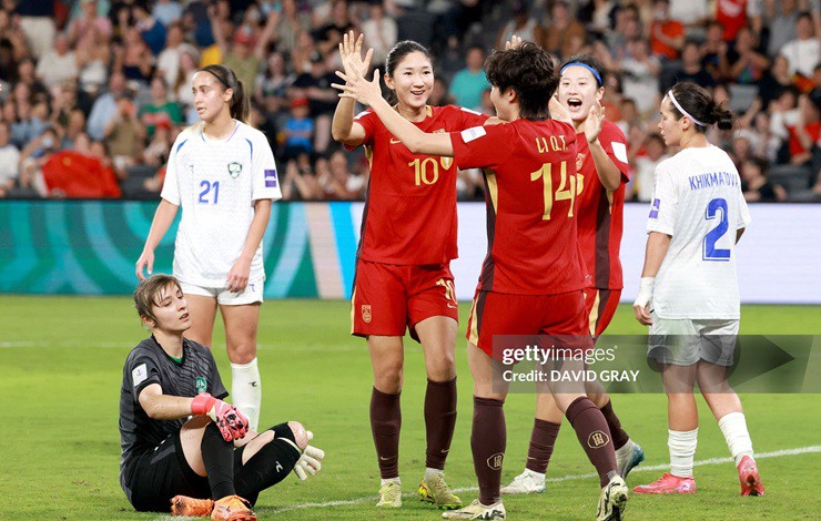 Trung Quốc&nbsp;tỏ ra quá mạnh so với Uzbekistan