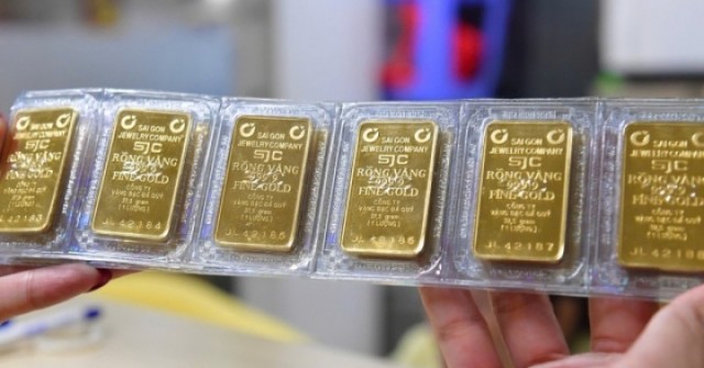 Giá vàng trong nước cao hơn thế giới 21 triệu đồng