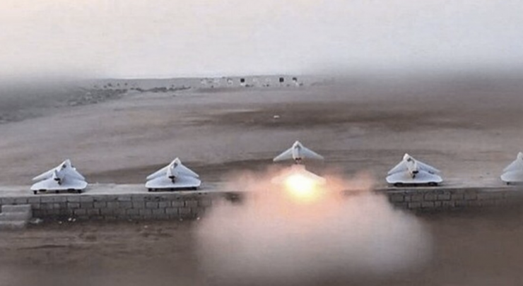 Theo thông tin từ các nguồn phân tích quân sự quốc tế, Iran đã bắt đầu triển khai máy bay không người lái tấn công một chiều Hadid-110.