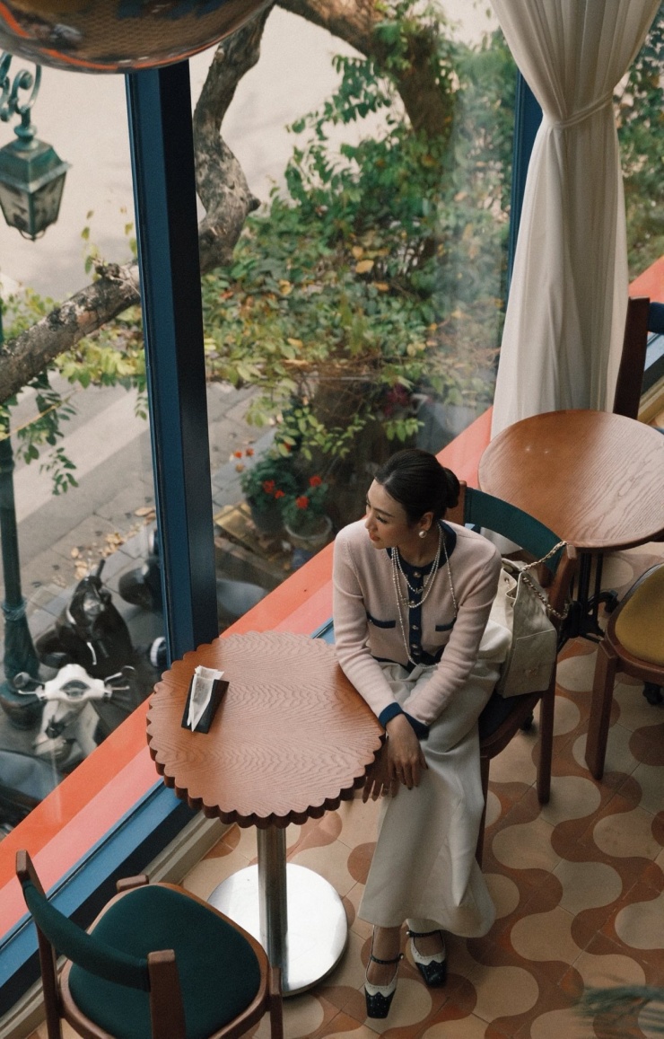 Ảnh sao 7/3: Ngọc Anh 3A, Đoan Trang thăm penthouse của Hồng Nhung - 3