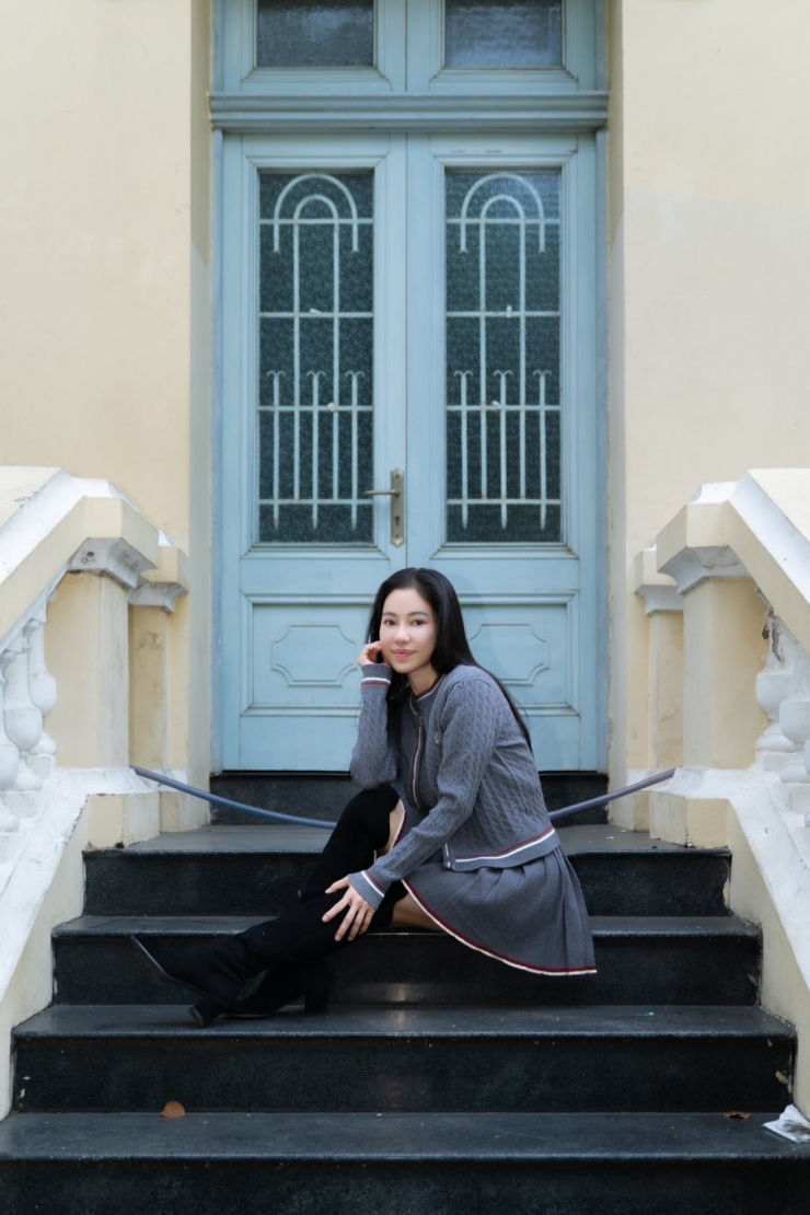 Ảnh sao 7/3: Ngọc Anh 3A, Đoan Trang thăm penthouse của Hồng Nhung - 7