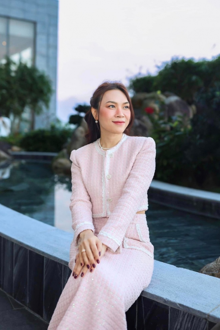 Kiểu trang phục được Mỹ Tâm 'sắm cả lố' diện quanh năm - 9