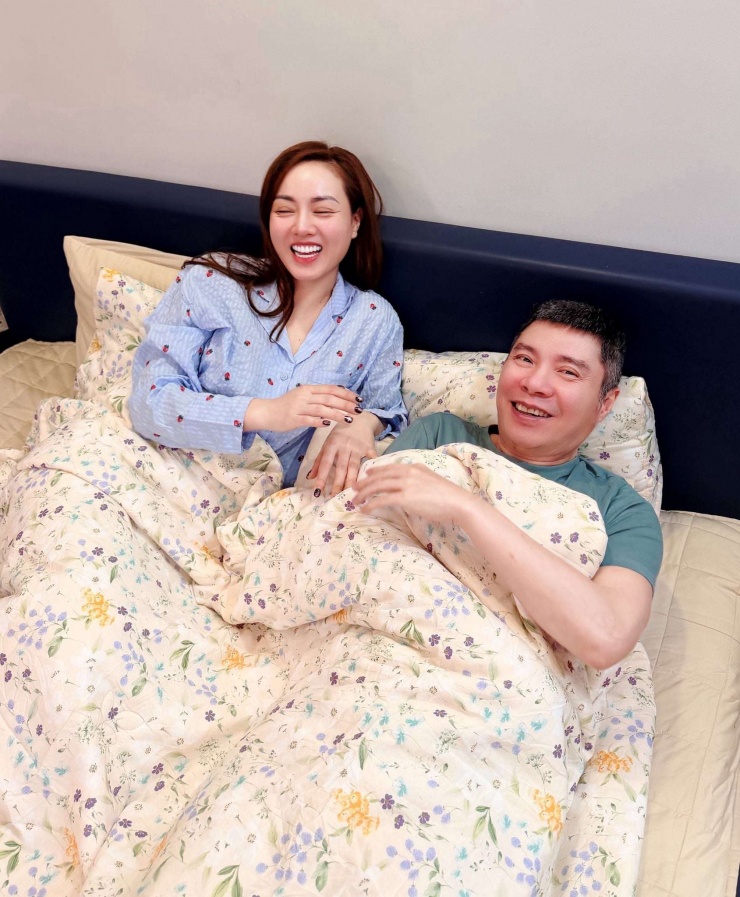 NSND Công Lý và Ngọc Hà. Ảnh: FBNV