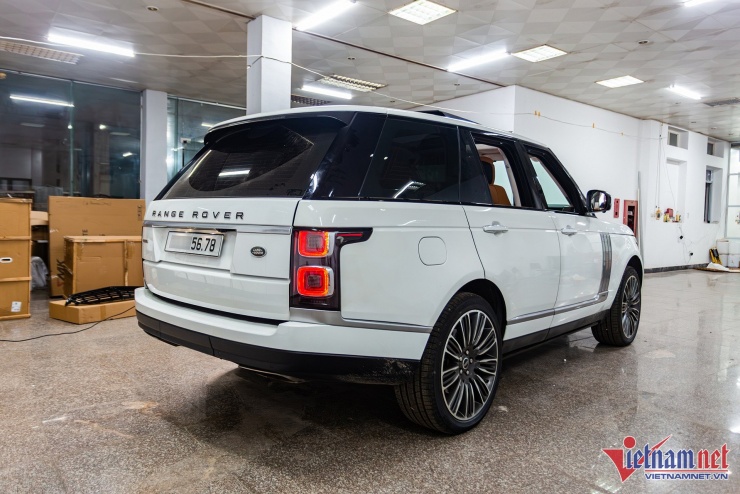 Độ xe sang Range Rover biển số 5678 đời 2015 lên 2022, chủ xe tốn gần nửa tỷ - 3
