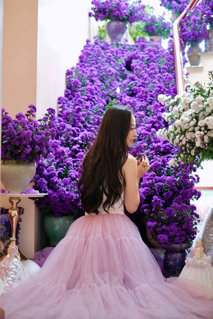 Nhiều người thốt lên rằng, khung cảnh tựa công chúa xinh đẹp bước ra từ lâu đài cổ tích.&nbsp; Ảnh: NVCC