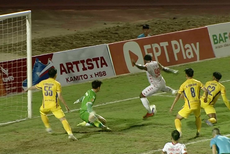 Video bóng đá Sông Lam Nghệ An - Hải Phòng: Trả giá vì sai lầm (V-League)