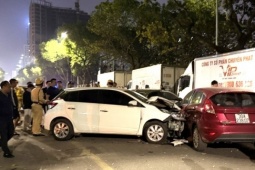 Lời kể của nạn nhân vụ ôtô đâm 9 xe trên đường Hà Nội