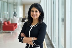 Nhà khoa học Mỹ: “VinFuture đưa đóng góp của phụ nữ *làm* khoa học ra ánh sáng toàn cầu”