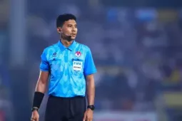 Trọng tài Malaysia bắt trận thư hùng xác định kỷ lục V-League