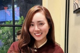 Vợ Nghệ sĩ Nhân dân Công Lý đính chính về thu nhập