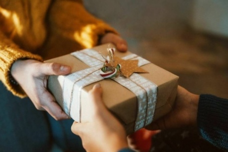 'Sau 7 năm kết hôn, tôi không còn háo hức chờ nhận quà 8/3 từ chồng'