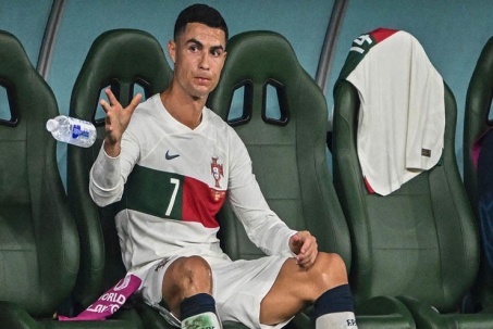 Al Nassr xác nhận Ronaldo chấn thương nặng, nguy cơ lỡ World Cup 2026