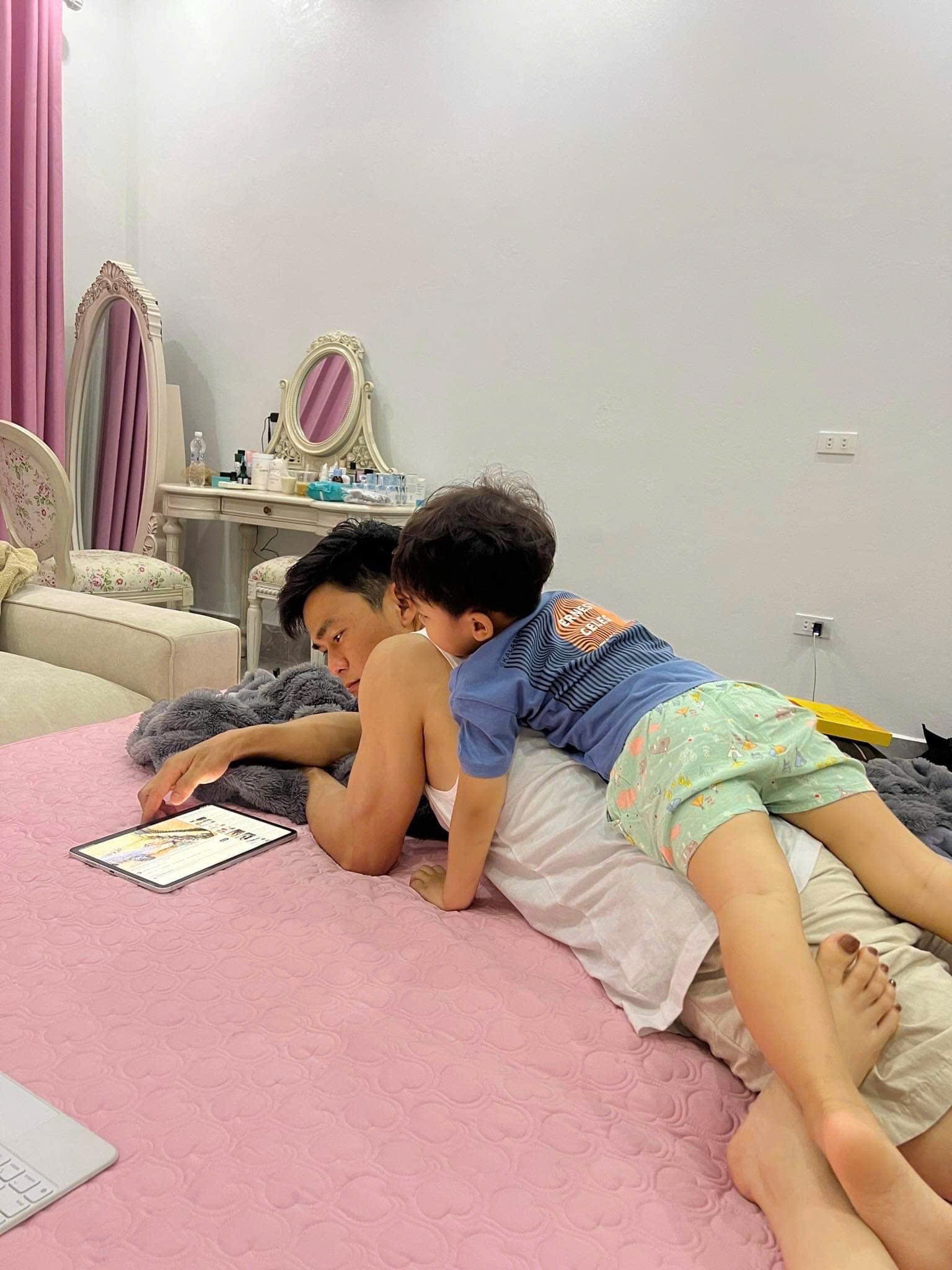 Hành trình yêu giữa Hòa Minzy và Thăng Văn Cương. Ảnh: FBNV