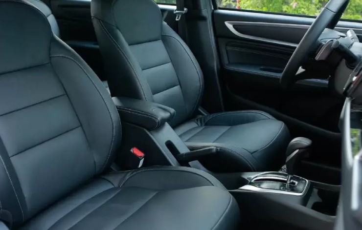 Honda BR-V có gì sánh cạnh với Mitsubishi XL7 Hybrid? - 9