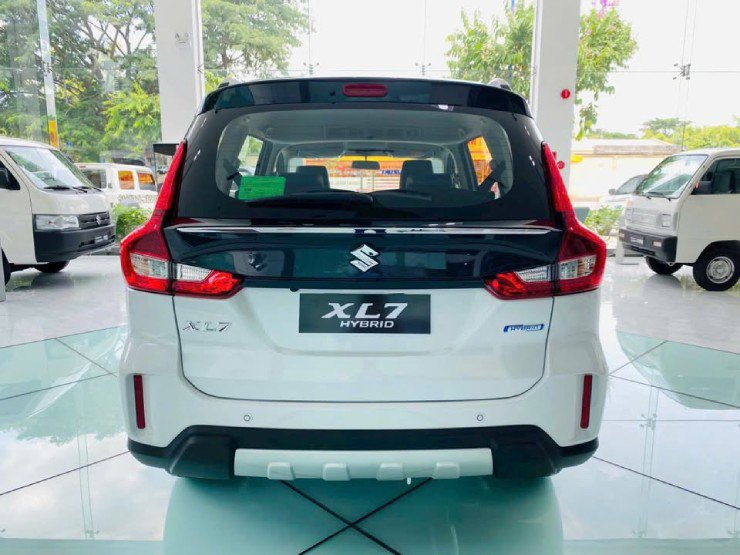 Honda BR-V có gì sánh cạnh với Mitsubishi XL7 Hybrid? - 8