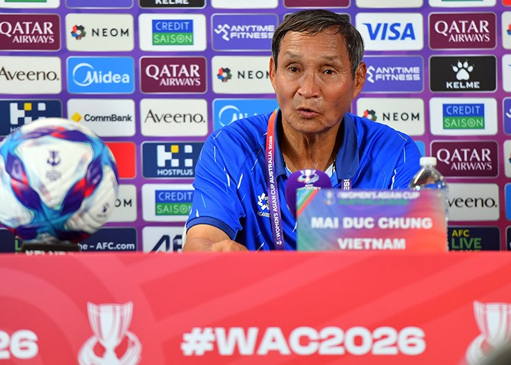 HLV Mai Đức Chung lý giải ĐT nữ Việt Nam thua trận vì mất tập trung, nắng  nóng