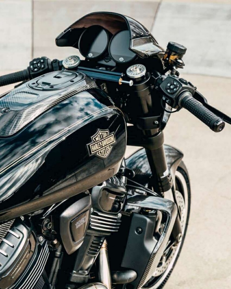 Harley-Davidson RMCR Concept gây chú ý với thân xe carbon, động cơ Revolution Max - 3