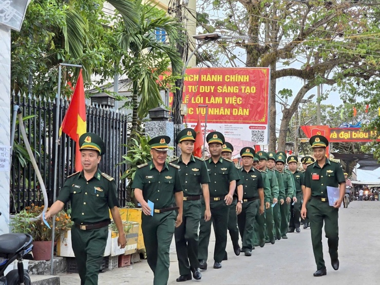 Hơn 2.000 cử tri đặc khu Thổ Châu đi bầu cử sớm - 4