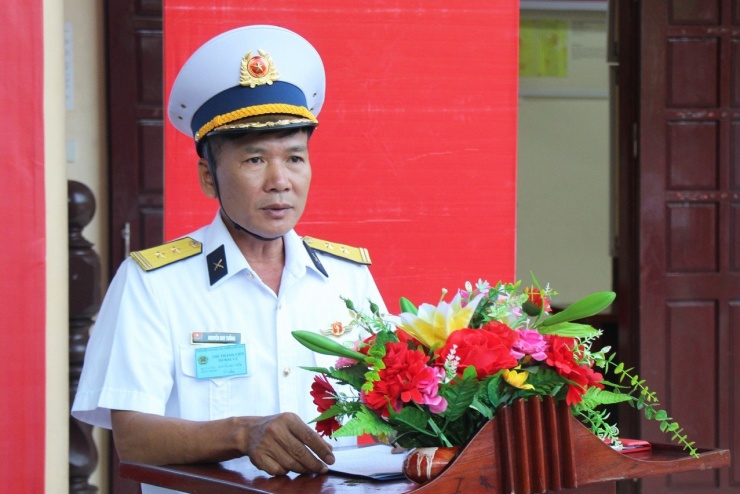 Trung tá Nguyễn Huy Tưởng – Chỉ huy trưởng đảo Sinh Tồn phát biểu khai mạc.