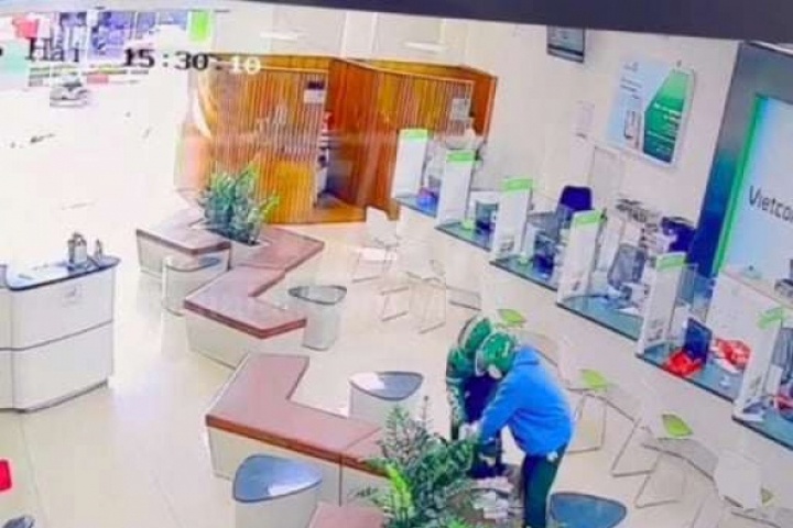 Bộ Công an có thông báo mới nhất liên quan vụ 2 đối tượng cướp ngân hàng ở Gia Lai