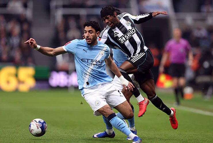 Trực tiếp bóng đá Newcastle - Man City: Reijnders bỏ lỡ đối mặt (FA Cup)