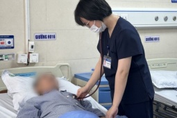 Liên tiếp 2 người sốc phản vệ nguy kịch: Men gan tăng gấp 10 lần do truyền dịch tại nhà