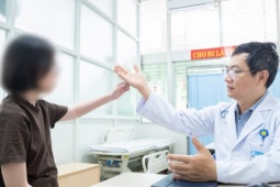 Đau đầu suốt 2 năm, cô gái 20 tuổi đi khám phát hiện bệnh hiếm gặp