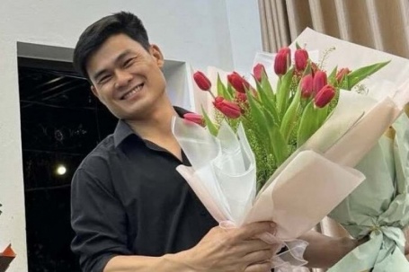 Chồng sắp cưới Hòa Minzy được khen ngoại hình rắn rỏi, đẹp trai