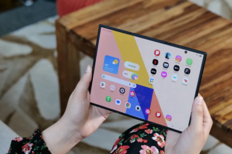 Galaxy Z TriFold: Đột phá công nghệ trở thành canh bạc rủi ro