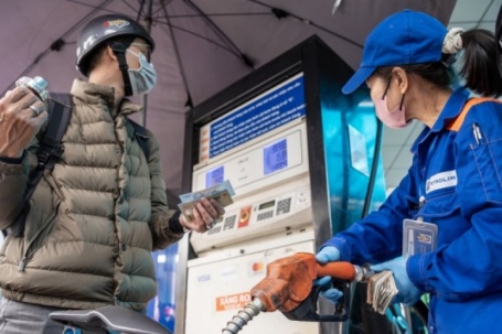 Đề xuất giảm thuế nhập xăng dầu về 0% do căng thẳng Trung Đông