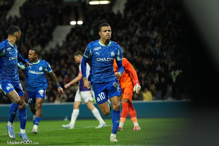 Greenwood hiện đã có 25 bàn thắng và 8 pha kiến ​​tạo trên mọi đấu trường mùa này