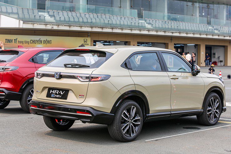 Honda HR-V đang đi theo xu hướng điện hoá 
