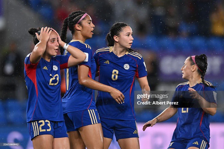 ĐT Philippines chờ đợi tấm "vé vớt" vào tứ kết