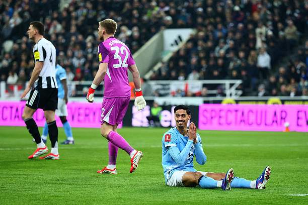 Trực tiếp bóng đá Newcastle - Man City: Thế trận an bài (FA Cup) (Hết giờ) - 1