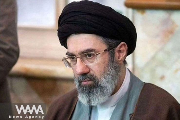 Iran công bố danh tính của lãnh tụ tối cao mới - 1