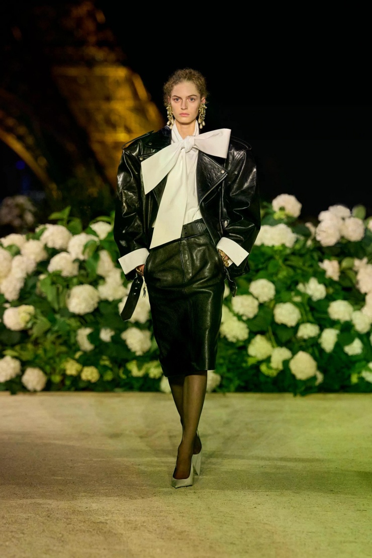 Nâng cấp gu thẩm mỹ thời trang với những gợi ý từ các sàn diễn Xuân Hè 2026 - 7