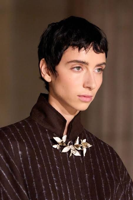 Nâng cấp gu thẩm mỹ thời trang với những gợi ý từ các sàn diễn Xuân Hè 2026 - 5