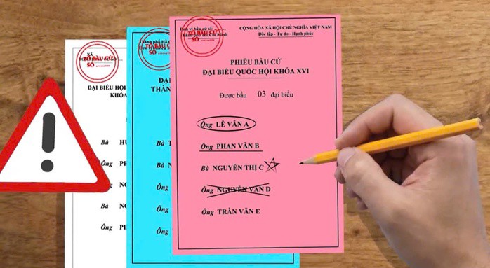 Cử tri không khoanh tròn; không đánh dấu trên phiếu bầu