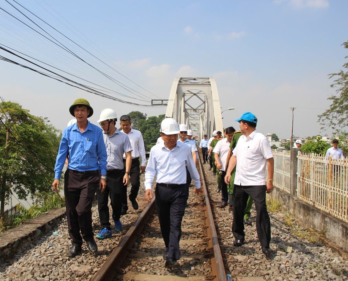 Chốt phương án sửa chữa cầu Ghềnh sau vụ sà lan tông - 7