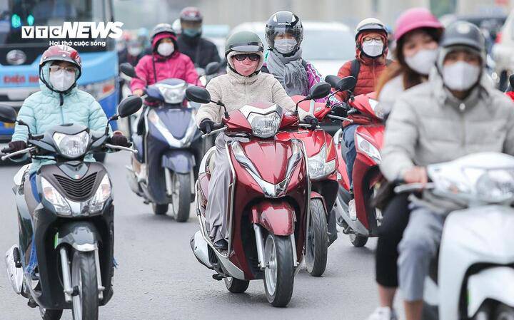 Miền Bắc chuyển rét từ đêm nay, nhiệt độ thấp nhất phổ biến 14°C. (Ảnh minh hoạ)