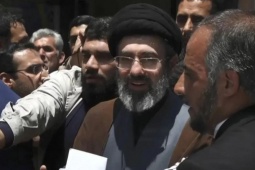 Chân dung ông Mojtaba Khamenei - Lãnh đạo Tối cao thứ ba của Iran