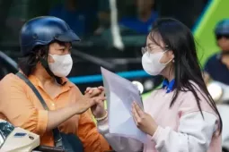 Tuyển sinh lớp 10 vẫn là ‘kì thi kinh hoàng’