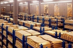 Ba Lan có thể sẽ bán lượng vàng trị giá 13 tỷ USD để đầu tư cho quân sự