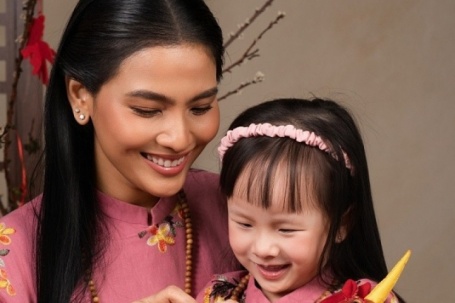 Trương Thị May công khai con gái